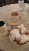 beignets coffee